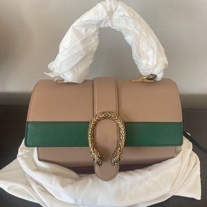 SOLD!!! Gucci Dionysus Bamboo Crossbody Bag